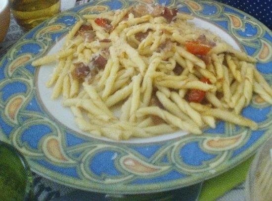 Peperosa Bar Drink and Food